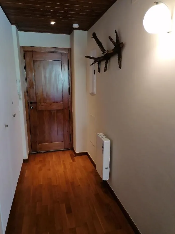 Le Petit Espot Apartment